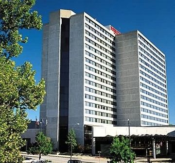 Doubletree Downtown Hotel Tulsa Bagian luar foto